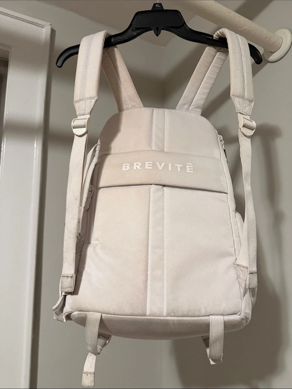 Brevité The Jumper Gray Backpack
